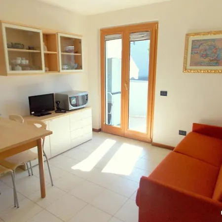 Inviting Close To The In Appartamento *