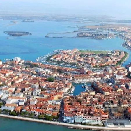 Inviting Close To The In Grado